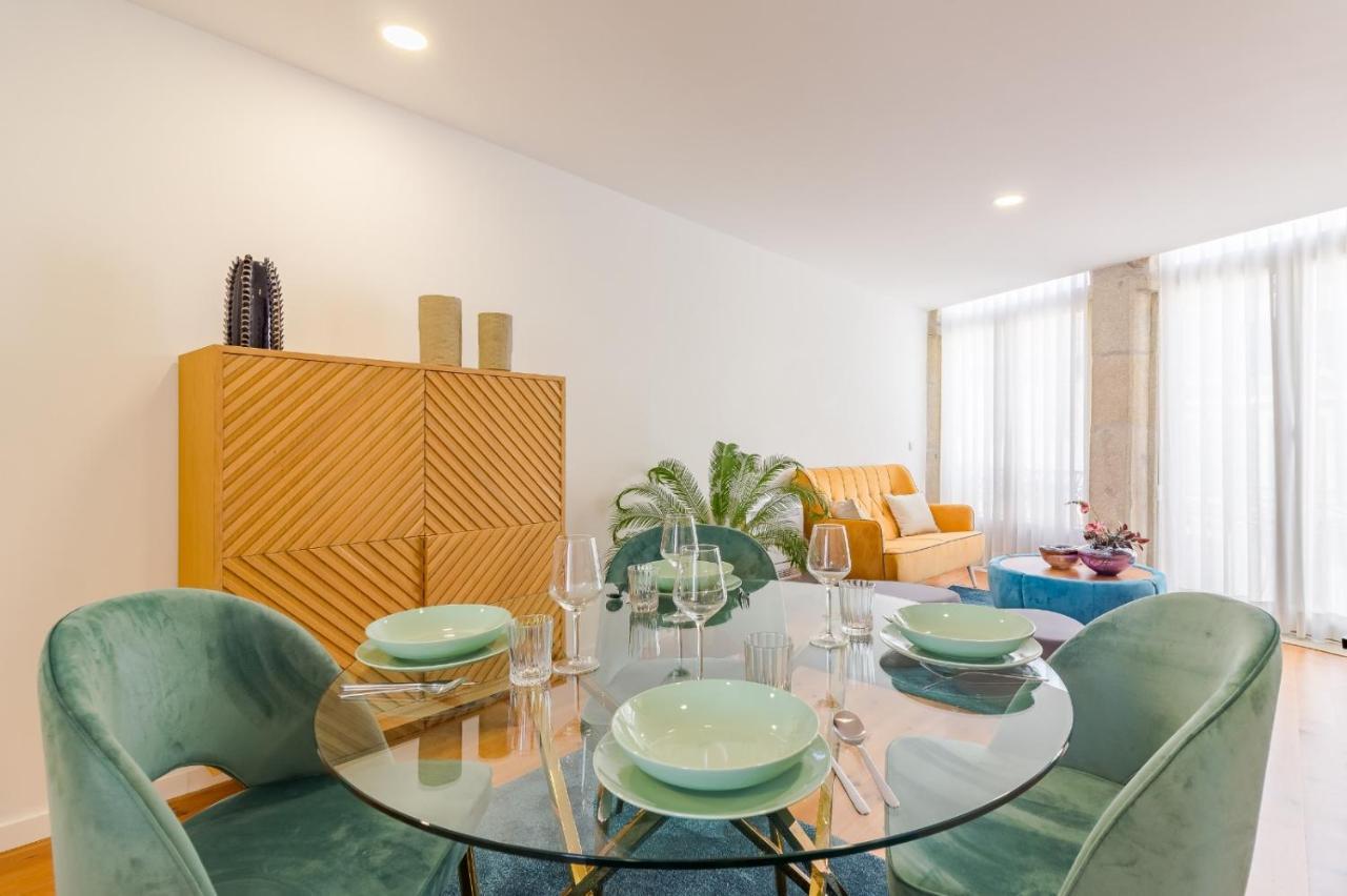 Ohh- Padre Antonio Vieira Flat D - 2Bedroom Near The Train Station ポルト エクステリア 写真